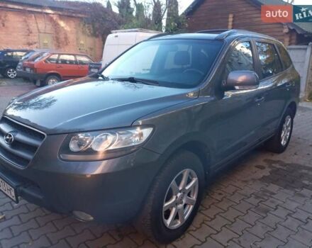 Сірий Хендай Санта Фе, об'ємом двигуна 2.2 л та пробігом 230 тис. км за 9450 $, фото 1 на Automoto.ua