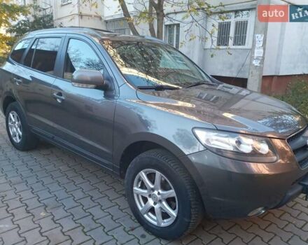 Сірий Хендай Санта Фе, об'ємом двигуна 2.2 л та пробігом 230 тис. км за 9450 $, фото 38 на Automoto.ua