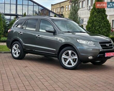 Сірий Хендай Санта Фе, об'ємом двигуна 2.2 л та пробігом 210 тис. км за 9950 $, фото 45 на Automoto.ua