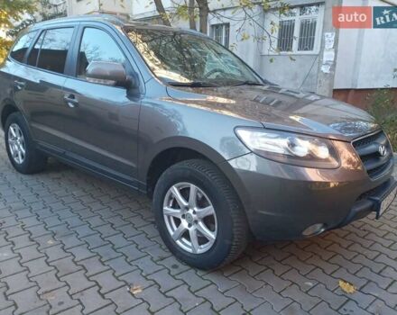 Сірий Хендай Санта Фе, об'ємом двигуна 2.2 л та пробігом 230 тис. км за 9450 $, фото 8 на Automoto.ua