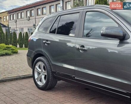 Сірий Хендай Санта Фе, об'ємом двигуна 2.2 л та пробігом 210 тис. км за 9950 $, фото 14 на Automoto.ua