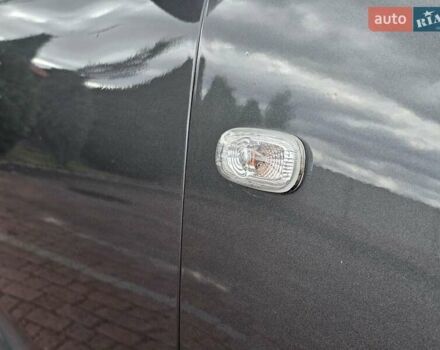 Сірий Хендай Санта Фе, об'ємом двигуна 2.2 л та пробігом 210 тис. км за 9950 $, фото 56 на Automoto.ua