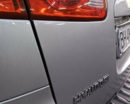 Серый Хендай Санта Фе, объемом двигателя 2.2 л и пробегом 202 тыс. км за 11000 $, фото 14 на Automoto.ua