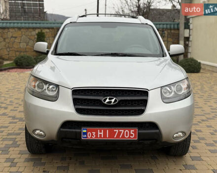 Сірий Хендай Санта Фе, об'ємом двигуна 2.2 л та пробігом 235 тис. км за 10700 $, фото 1 на Automoto.ua