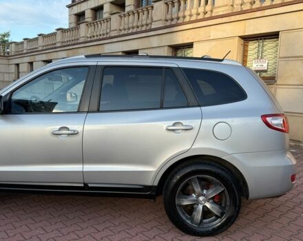 Серый Хендай Санта Фе, объемом двигателя 2.2 л и пробегом 259 тыс. км за 2500 $, фото 1 на Automoto.ua