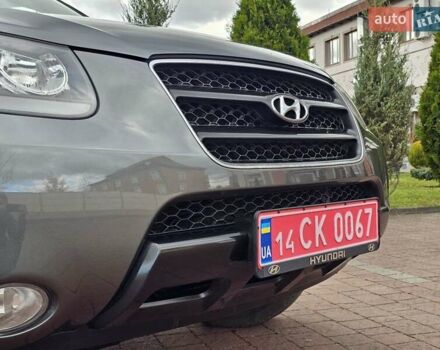 Сірий Хендай Санта Фе, об'ємом двигуна 2.2 л та пробігом 210 тис. км за 9950 $, фото 50 на Automoto.ua
