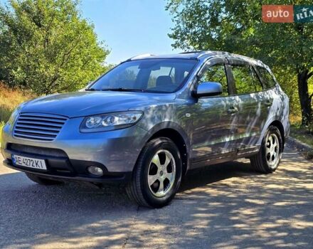 Серый Хендай Санта Фе, объемом двигателя 2.66 л и пробегом 172 тыс. км за 9500 $, фото 8 на Automoto.ua