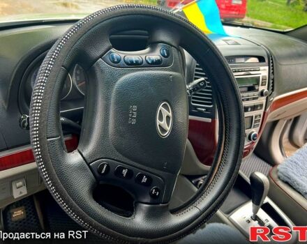 Сірий Хендай Санта Фе, об'ємом двигуна 2.7 л та пробігом 237 тис. км за 9700 $, фото 6 на Automoto.ua