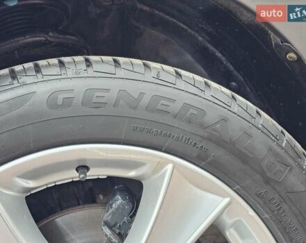 Серый Хендай Санта Фе, объемом двигателя 2.2 л и пробегом 210 тыс. км за 9750 $, фото 31 на Automoto.ua