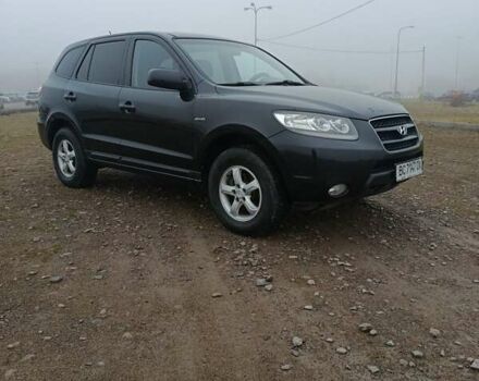 Серый Хендай Санта Фе, объемом двигателя 2.2 л и пробегом 245 тыс. км за 9900 $, фото 4 на Automoto.ua