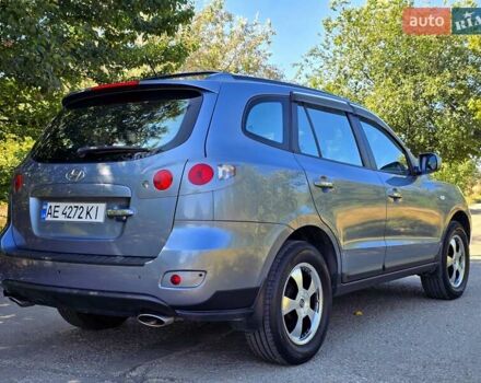 Серый Хендай Санта Фе, объемом двигателя 2.66 л и пробегом 172 тыс. км за 9500 $, фото 19 на Automoto.ua