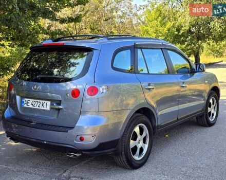 Серый Хендай Санта Фе, объемом двигателя 2.66 л и пробегом 172 тыс. км за 9500 $, фото 22 на Automoto.ua