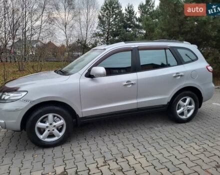 Серый Хендай Санта Фе, объемом двигателя 2.19 л и пробегом 252 тыс. км за 10300 $, фото 47 на Automoto.ua