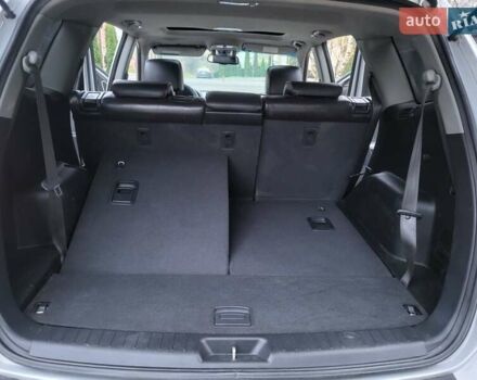 Серый Хендай Санта Фе, объемом двигателя 2.19 л и пробегом 252 тыс. км за 10300 $, фото 114 на Automoto.ua