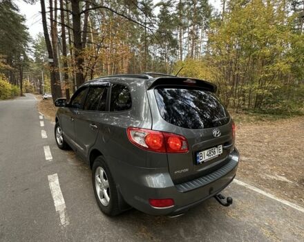 Серый Хендай Санта Фе, объемом двигателя 2.2 л и пробегом 160 тыс. км за 8600 $, фото 6 на Automoto.ua