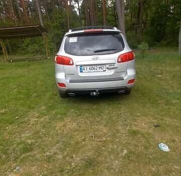 Серый Хендай Санта Фе, объемом двигателя 2.7 л и пробегом 238 тыс. км за 9800 $, фото 5 на Automoto.ua