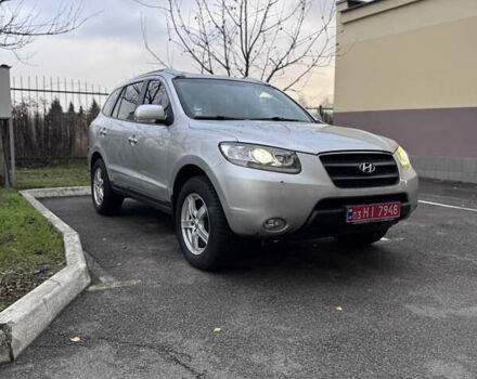 Серый Хендай Санта Фе, объемом двигателя 2.2 л и пробегом 274 тыс. км за 8600 $, фото 16 на Automoto.ua
