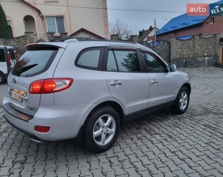 Серый Хендай Санта Фе, объемом двигателя 2.19 л и пробегом 252 тыс. км за 10300 $, фото 13 на Automoto.ua