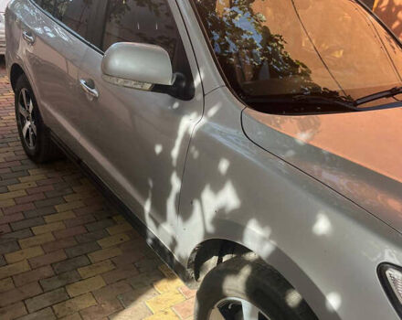 Серый Хендай Санта Фе, объемом двигателя 2.19 л и пробегом 236 тыс. км за 11500 $, фото 4 на Automoto.ua