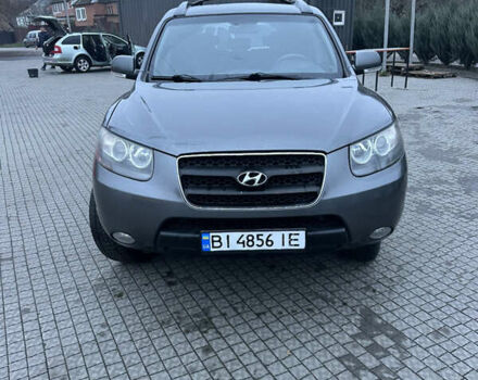 Серый Хендай Санта Фе, объемом двигателя 2.2 л и пробегом 160 тыс. км за 8600 $, фото 1 на Automoto.ua