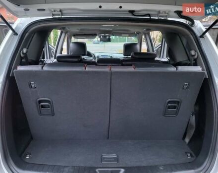 Серый Хендай Санта Фе, объемом двигателя 2.19 л и пробегом 252 тыс. км за 10300 $, фото 112 на Automoto.ua