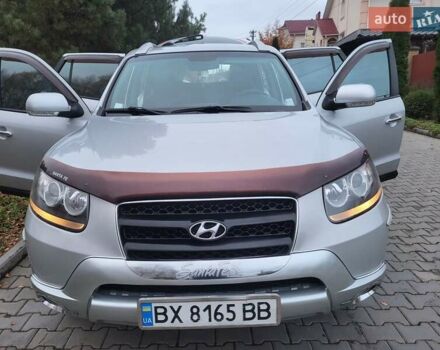 Серый Хендай Санта Фе, объемом двигателя 2.19 л и пробегом 252 тыс. км за 10300 $, фото 63 на Automoto.ua