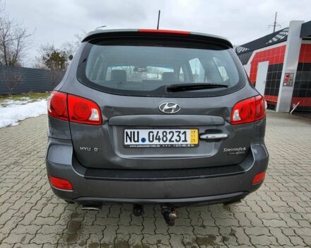 Серый Хендай Санта Фе, объемом двигателя 2.2 л и пробегом 214 тыс. км за 6036 $, фото 7 на Automoto.ua