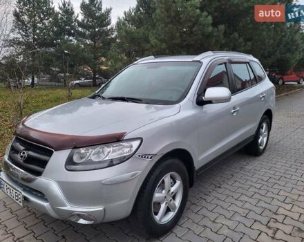 Серый Хендай Санта Фе, объемом двигателя 2.19 л и пробегом 252 тыс. км за 10300 $, фото 55 на Automoto.ua