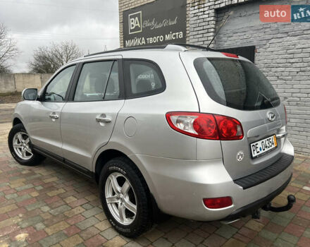 Серый Хендай Санта Фе, объемом двигателя 2.2 л и пробегом 272 тыс. км за 8900 $, фото 3 на Automoto.ua