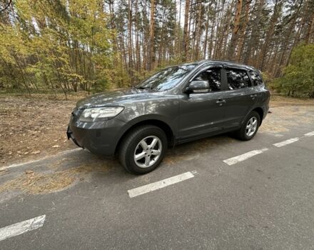 Серый Хендай Санта Фе, объемом двигателя 2.2 л и пробегом 160 тыс. км за 8600 $, фото 3 на Automoto.ua