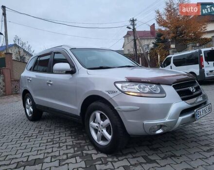 Серый Хендай Санта Фе, объемом двигателя 2.19 л и пробегом 252 тыс. км за 10300 $, фото 14 на Automoto.ua