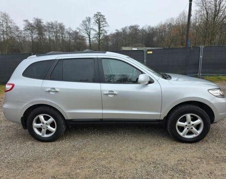 Серый Хендай Санта Фе, объемом двигателя 2.2 л и пробегом 189 тыс. км за 2799 $, фото 3 на Automoto.ua