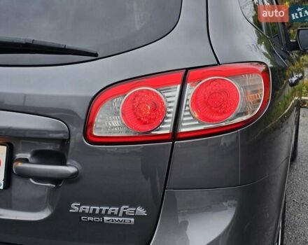 Серый Хендай Санта Фе, объемом двигателя 2.2 л и пробегом 229 тыс. км за 11999 $, фото 48 на Automoto.ua