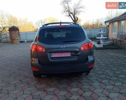 Серый Хендай Санта Фе, объемом двигателя 2.2 л и пробегом 185 тыс. км за 9800 $, фото 4 на Automoto.ua
