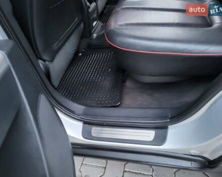 Серый Хендай Санта Фе, объемом двигателя 2.19 л и пробегом 252 тыс. км за 10300 $, фото 100 на Automoto.ua