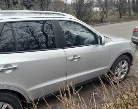 Сірий Хендай Санта Фе, об'ємом двигуна 2.2 л та пробігом 278 тис. км за 12500 $, фото 9 на Automoto.ua