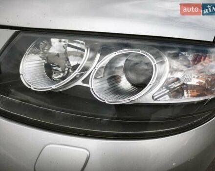 Серый Хендай Санта Фе, объемом двигателя 2.2 л и пробегом 258 тыс. км за 11450 $, фото 30 на Automoto.ua