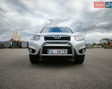 Серый Хендай Санта Фе, объемом двигателя 2.2 л и пробегом 258 тыс. км за 11450 $, фото 7 на Automoto.ua