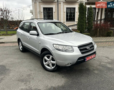 Сірий Хендай Санта Фе, об'ємом двигуна 2.2 л та пробігом 269 тис. км за 9990 $, фото 19 на Automoto.ua