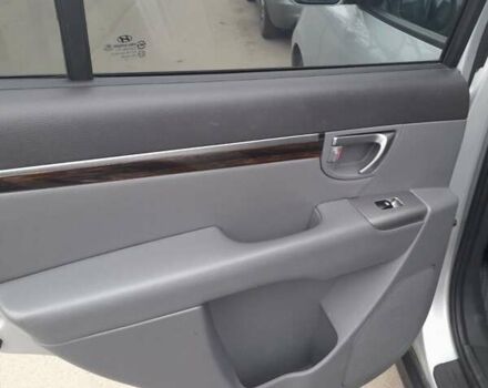 Сірий Хендай Санта Фе, об'ємом двигуна 2.2 л та пробігом 278 тис. км за 12500 $, фото 14 на Automoto.ua