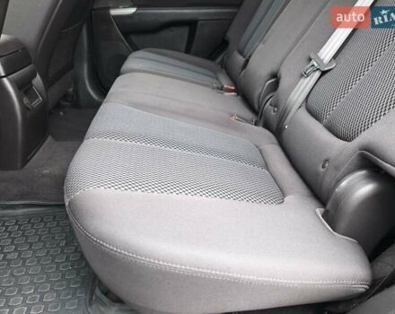 Серый Хендай Санта Фе, объемом двигателя 2.2 л и пробегом 258 тыс. км за 10950 $, фото 30 на Automoto.ua