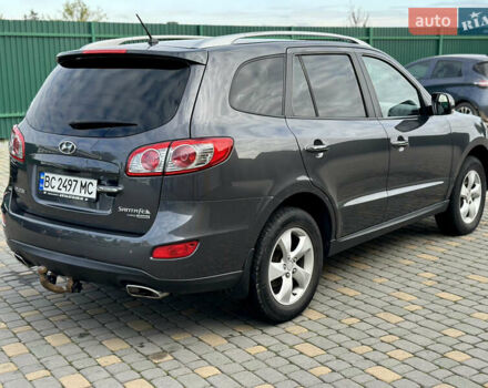 Сірий Хендай Санта Фе, об'ємом двигуна 2.2 л та пробігом 296 тис. км за 10800 $, фото 2 на Automoto.ua