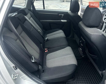 Сірий Хендай Санта Фе, об'ємом двигуна 2.2 л та пробігом 269 тис. км за 9990 $, фото 72 на Automoto.ua