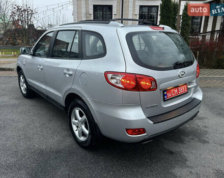 Сірий Хендай Санта Фе, об'ємом двигуна 2.2 л та пробігом 269 тис. км за 9990 $, фото 37 на Automoto.ua