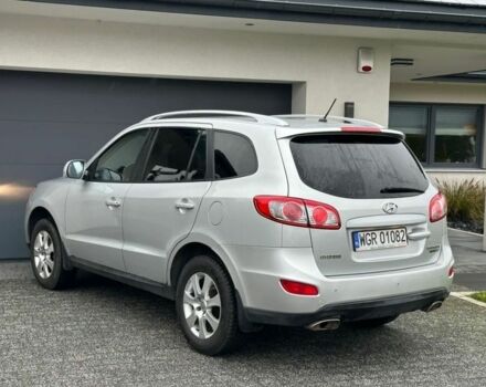 Серый Хендай Санта Фе, объемом двигателя 2.2 л и пробегом 219 тыс. км за 4300 $, фото 5 на Automoto.ua