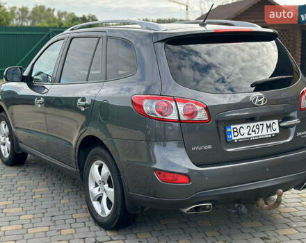 Сірий Хендай Санта Фе, об'ємом двигуна 2.2 л та пробігом 296 тис. км за 10800 $, фото 3 на Automoto.ua