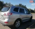 Серый Хендай Санта Фе, объемом двигателя 2 л и пробегом 370 тыс. км за 12200 $, фото 1 на Automoto.ua