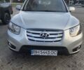 Серый Хендай Санта Фе, объемом двигателя 2 л и пробегом 250 тыс. км за 10800 $, фото 2 на Automoto.ua