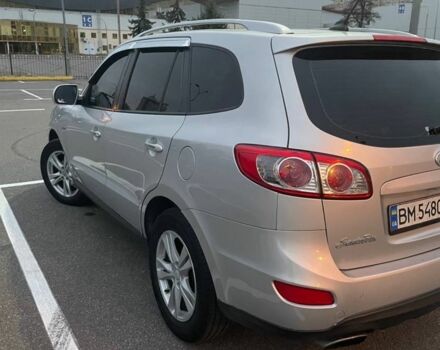 Серый Хендай Санта Фе, объемом двигателя 2 л и пробегом 270 тыс. км за 12000 $, фото 6 на Automoto.ua