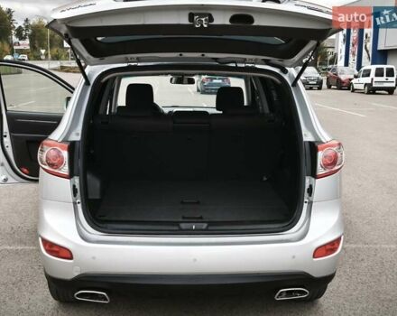 Серый Хендай Санта Фе, объемом двигателя 2.2 л и пробегом 258 тыс. км за 11450 $, фото 15 на Automoto.ua